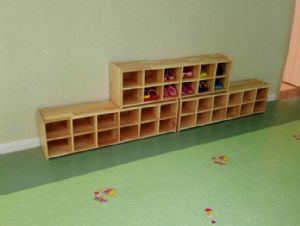 點擊查看詳細信息<br>標題：幼兒鞋柜HL-6011 閱讀次數：7255